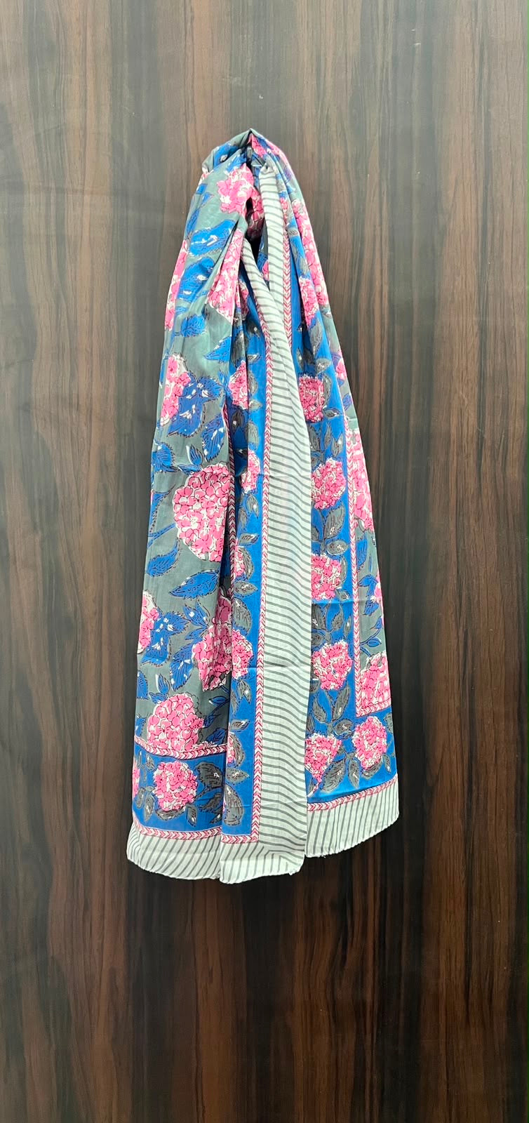 100% Cotton Sarong - Pink Hydrangeas