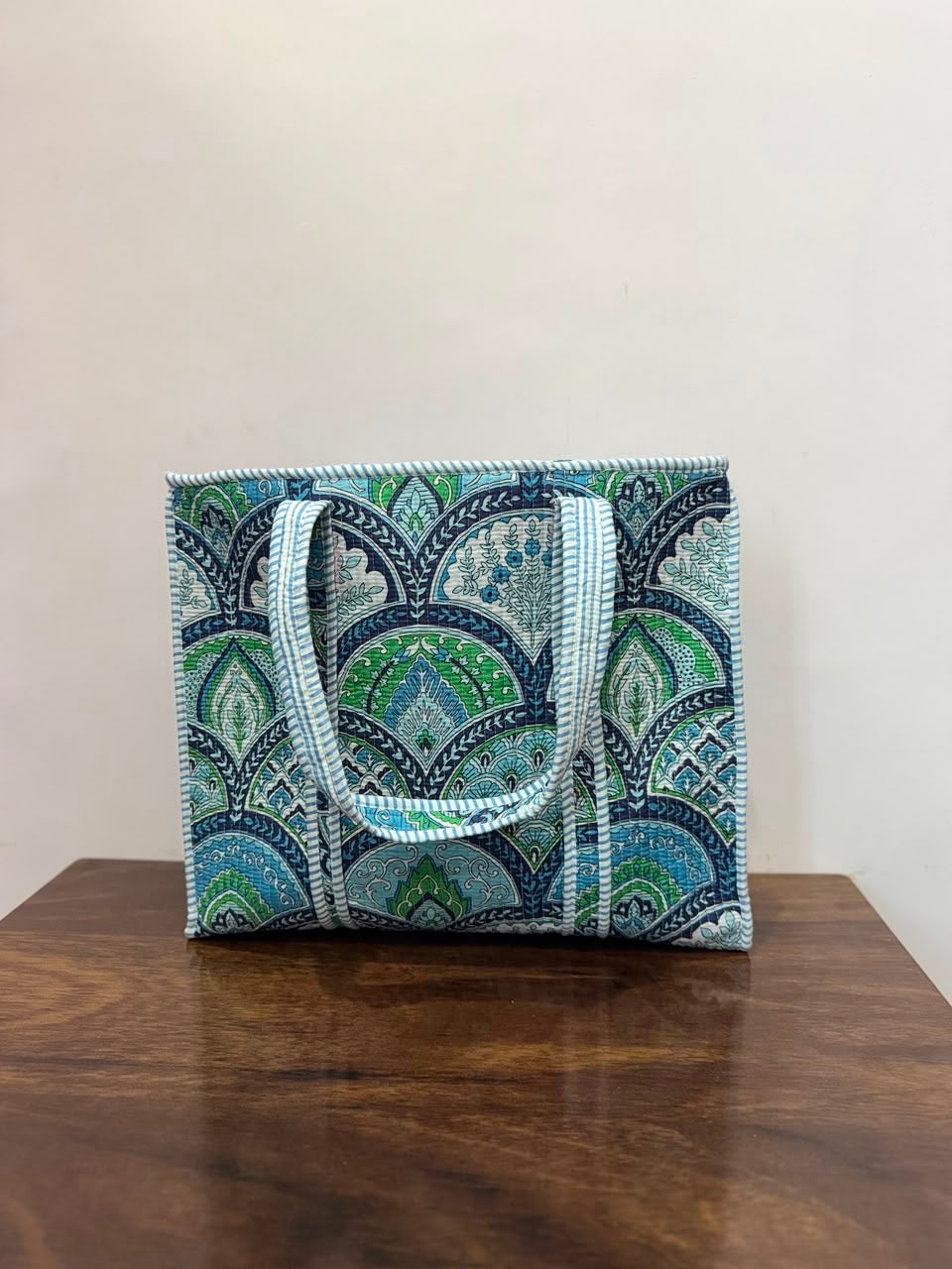 Large Quilted Tote Bag With Zip - Blue & Green Scallop