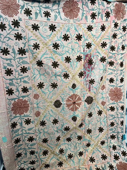 Suzani Embroidered Kantha Quilt - Cream