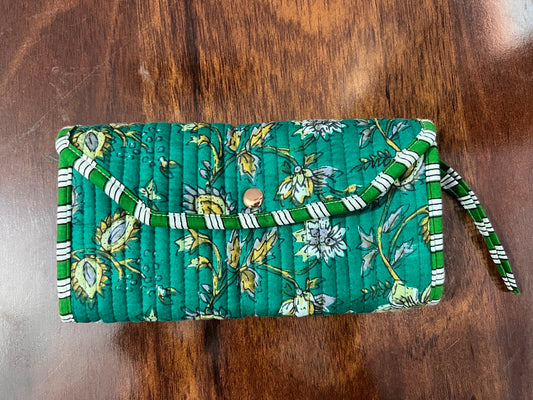 Quilted Jewellery Roll - Green
