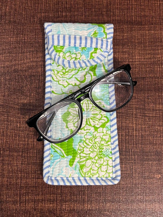 Quilted Glasses Case - Green & White