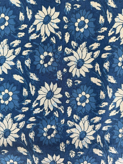 100% Indian Cotton Fabric - Blue & White Daisy