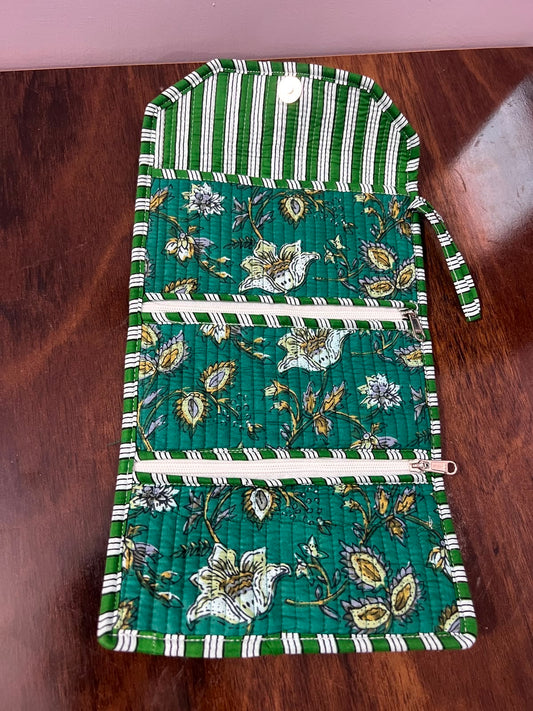 Quilted Jewellery Roll - Green