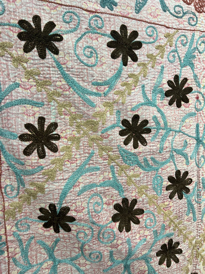 Suzani Embroidered Kantha Quilt - Cream
